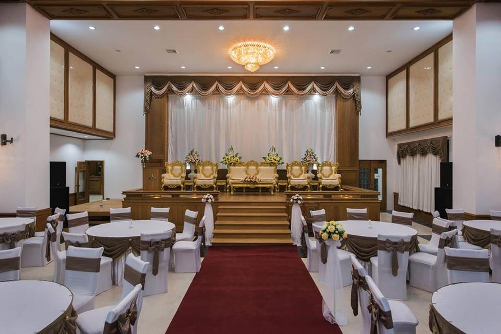 פי או לואה Hotel Shwe Nann Htike מראה חיצוני תמונה